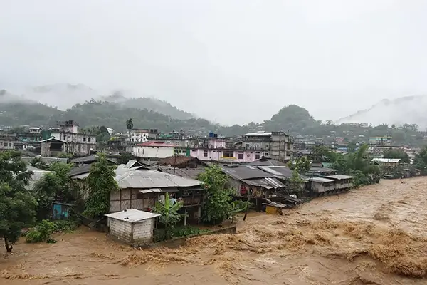 Heavy rainfall in Itanagar causing flooding, waterlogging, and foundation cracks in residential homes – SRBL foundation repair solution